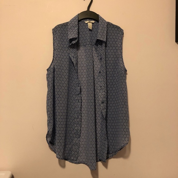 H&M Sleeveless Blue and White Flower Patterned Collared Blouse - Picture 2 of 5